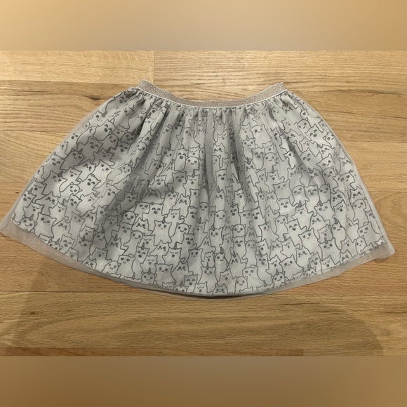H&M Light Gray Kids Skirt with Cat, Unicats, & Ghosts Pattern, Size 4-6 yo - Picture 1 of 5